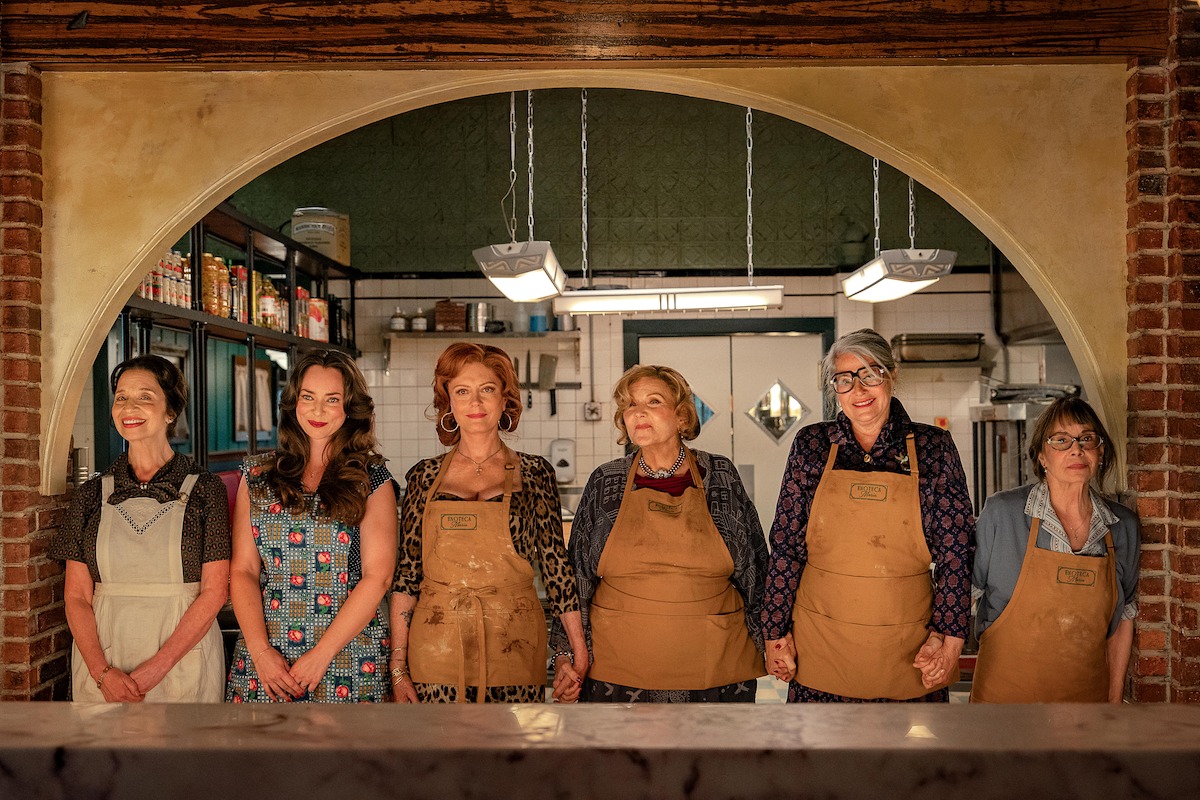 Karen Giordano as Nonna, Kate Eastman as Maria, Susan Sarandon as Gia, Brenda Vaccaro as Antonella, Lorraine Bracco as Roberta and Talia Shire as Teresa in ‘Nonnas’
