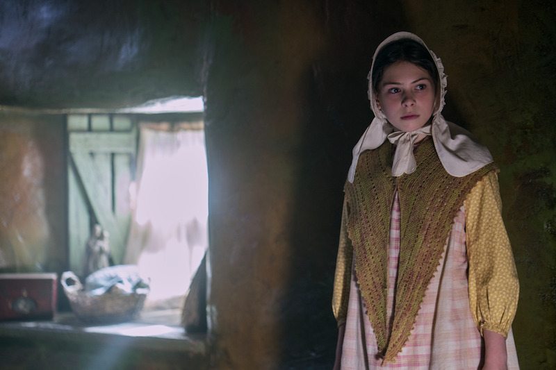 Florence Pugh Is Chasing a Miracle in ‘The Wonder’