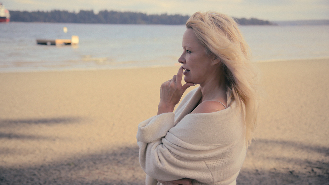 Facesitting Sleep - The Pamela Anderson Documentary Release Date, Photos - Netflix Tudum