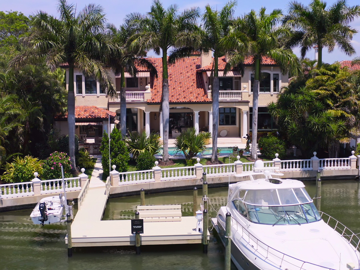 A large house with boat dock 