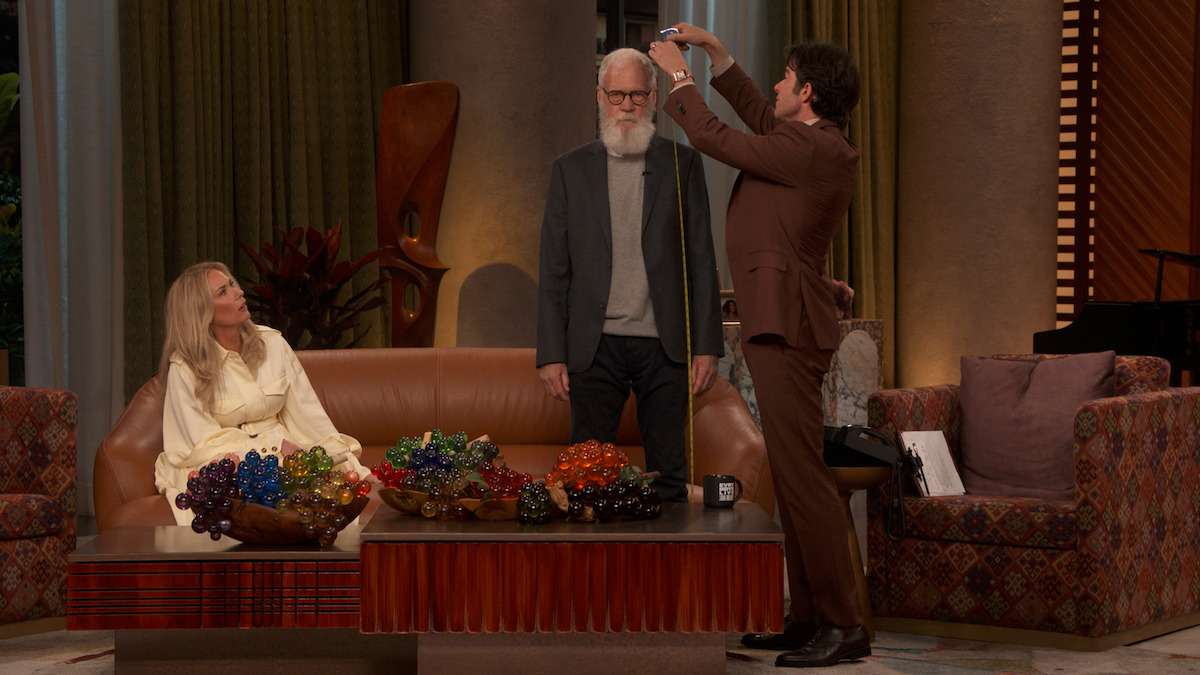 David Letterman gets his height measured by John Mulaney