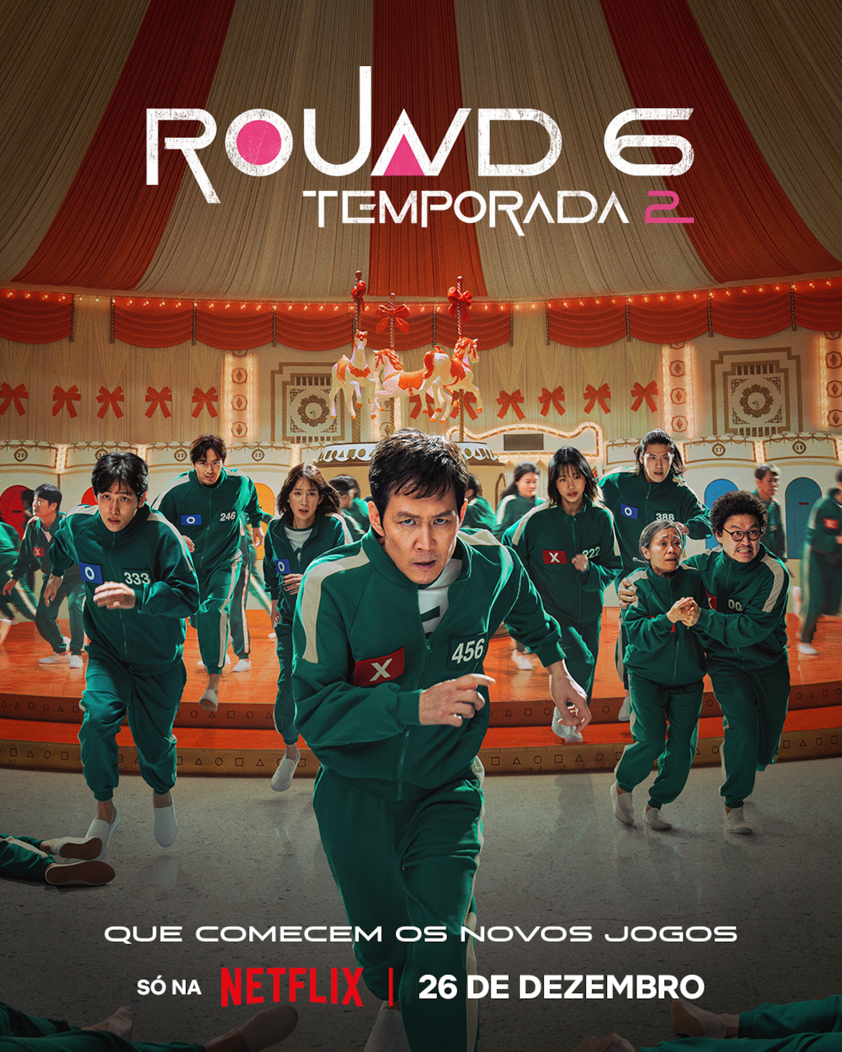 Arte da temporada 2 de ‘Round 6’ com Lee Jung-jae no papel de Seong Gi-hun correndo para longe de um carrossel.
