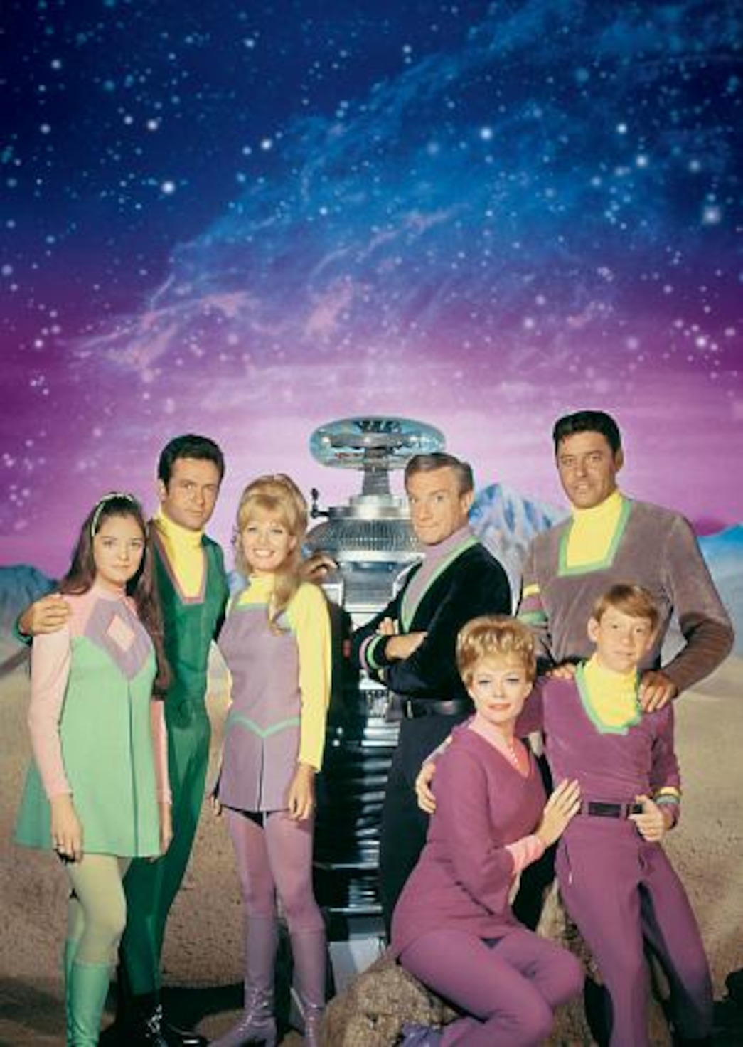 Lost in Space Guide Changes Between Shows and Movie Netflix Tudum