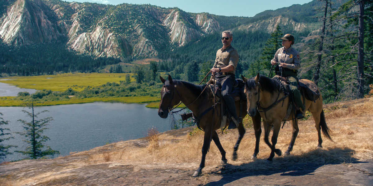 Eric Bana as Kyle Turner and Lily Santiago as Naya Vasquez in ‘Untamed’