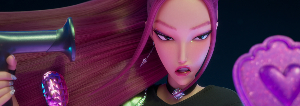 Mira blow dries her hair in ‘KPop Demon Hunters’
