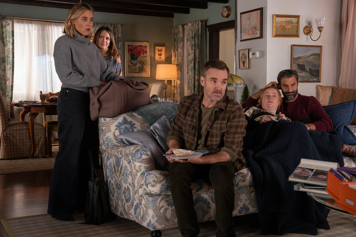Erica Henningsen as Ginny, Tina Fey as Kate, Will Forte as Jack, Julia Lester as Lila, and Marco Calvani as Claude in ‘The Four Seasons’