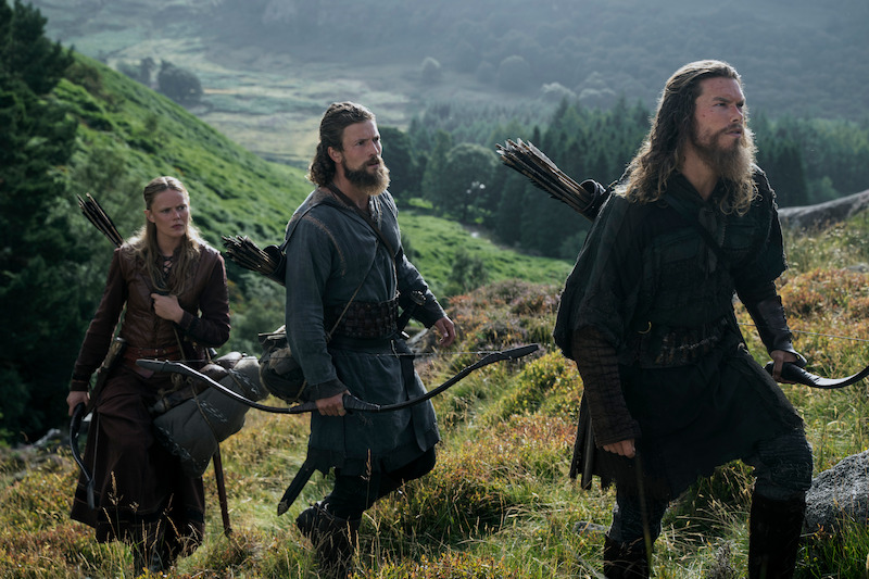 The trio of adventurers set out on a new journey. 