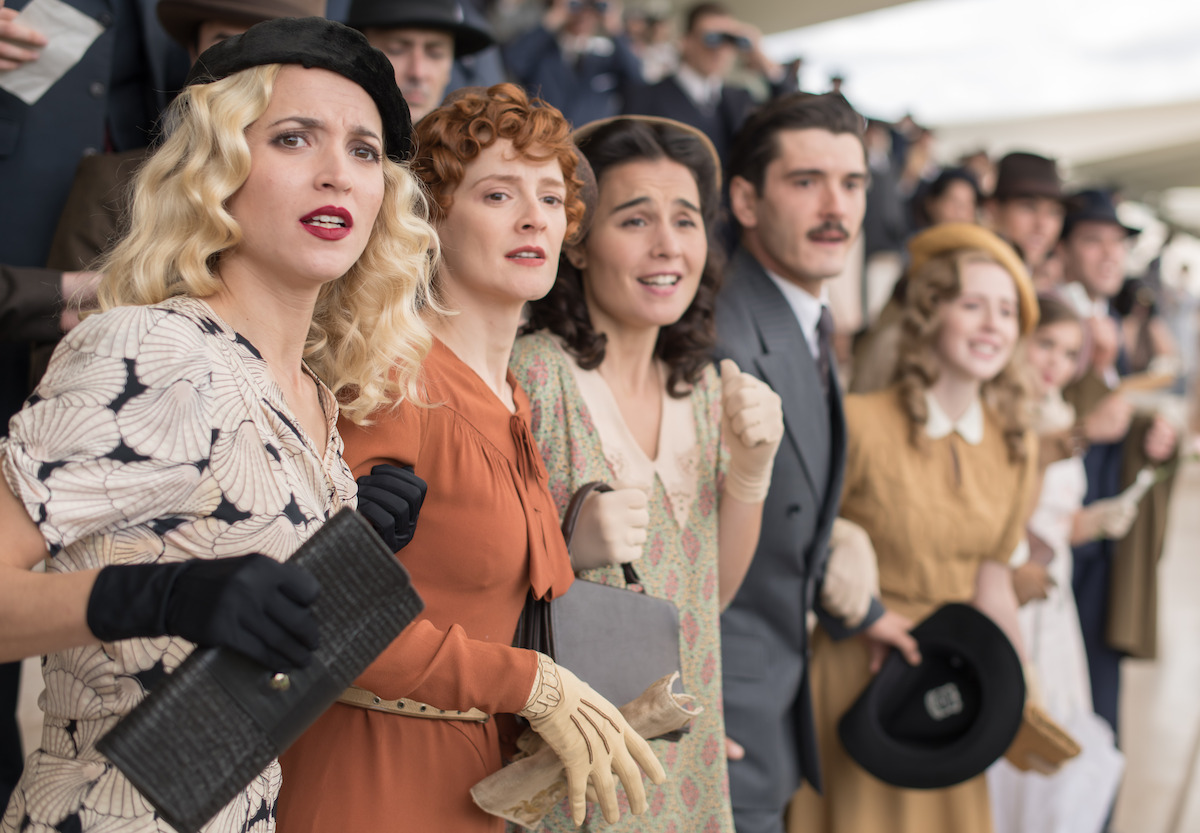 Watch Cable Girls  Netflix Official Site