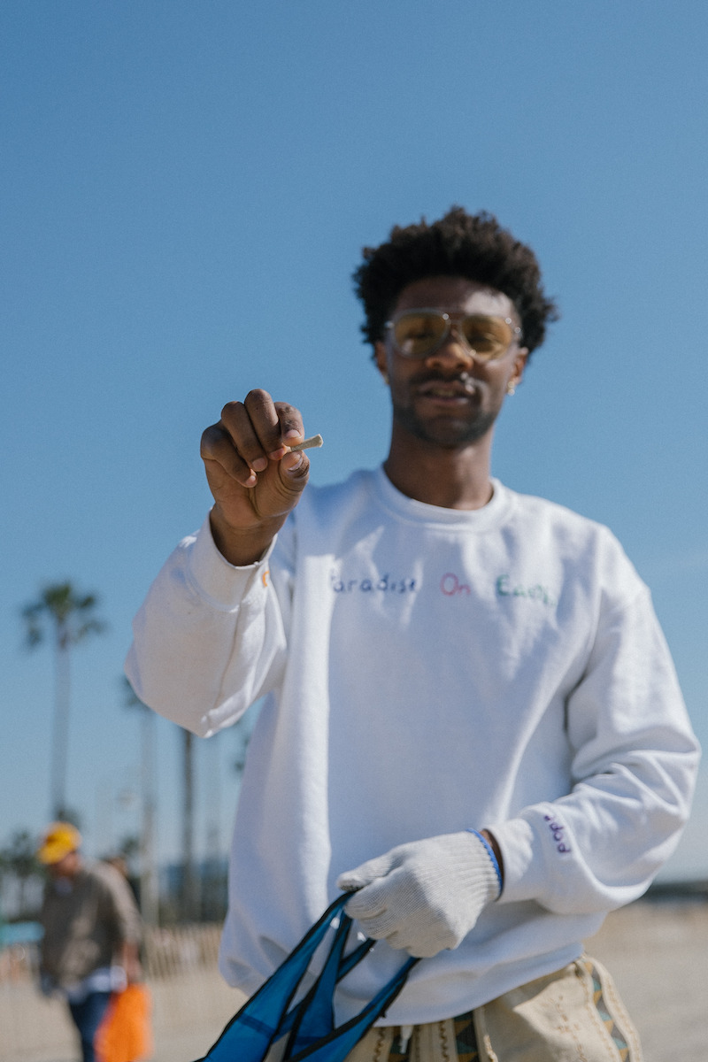 Poguelandia beach cleanup