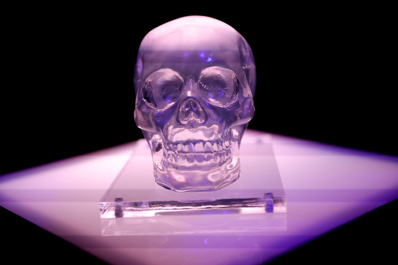 ‘Glass Onion: A Knives Out Experience’