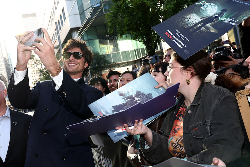 Jacob Elordi with fans