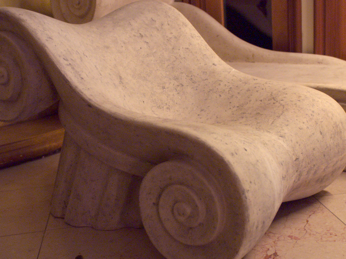 Inline Image: Every Time Someone Roasts LILHUDDY’s Mansion on ‘Hype House’ Inline Image 1