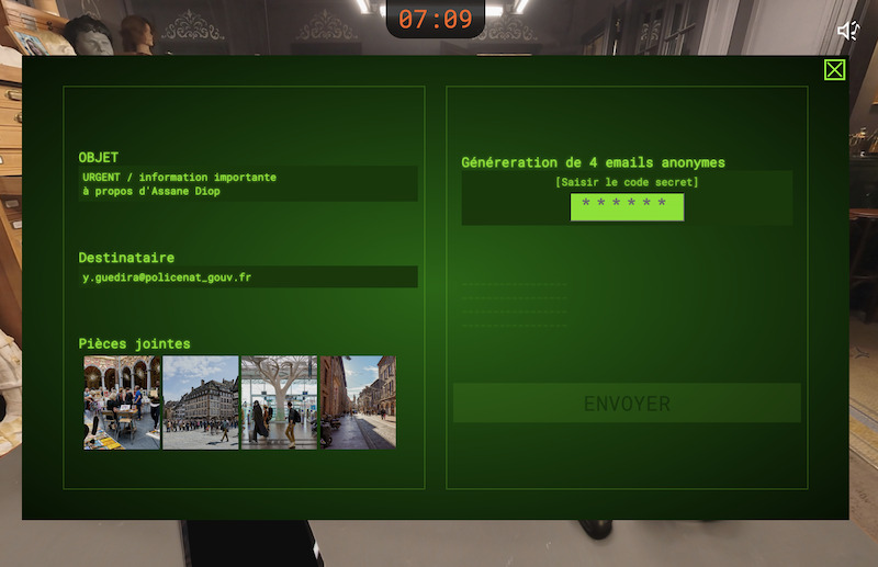 A green computer monitor in 'Lupin Experience' 