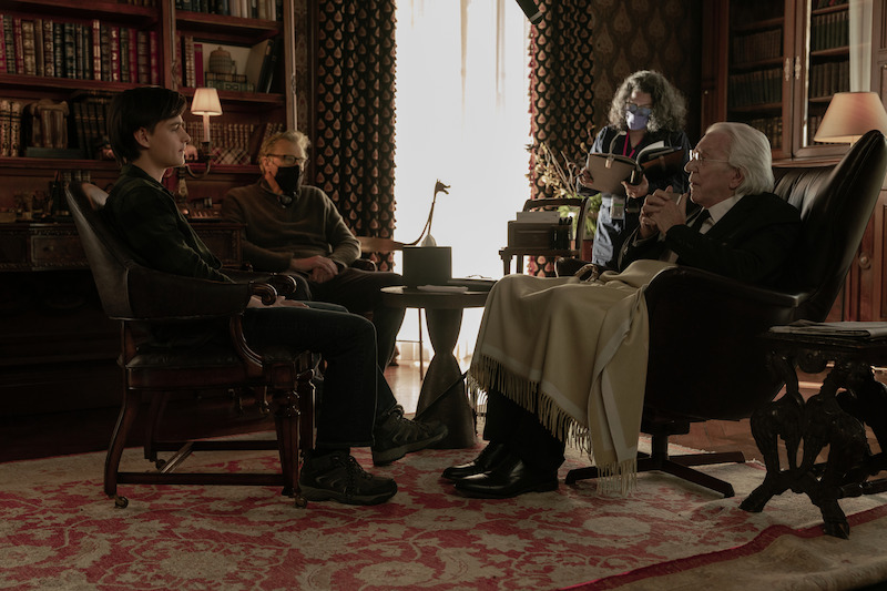 The cast and crew consult on set - ‘Mr. Harrigan’s Phone’ First Look Photos