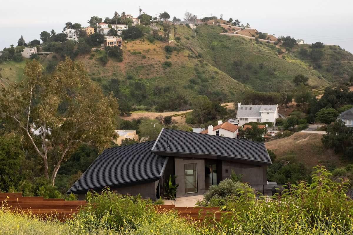 Danny’s parents’ lot in BEEF Season 1.