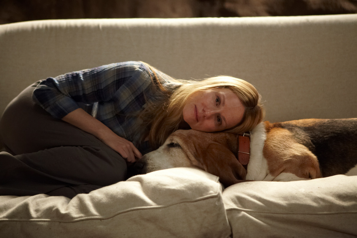 Laura Linney and a dog