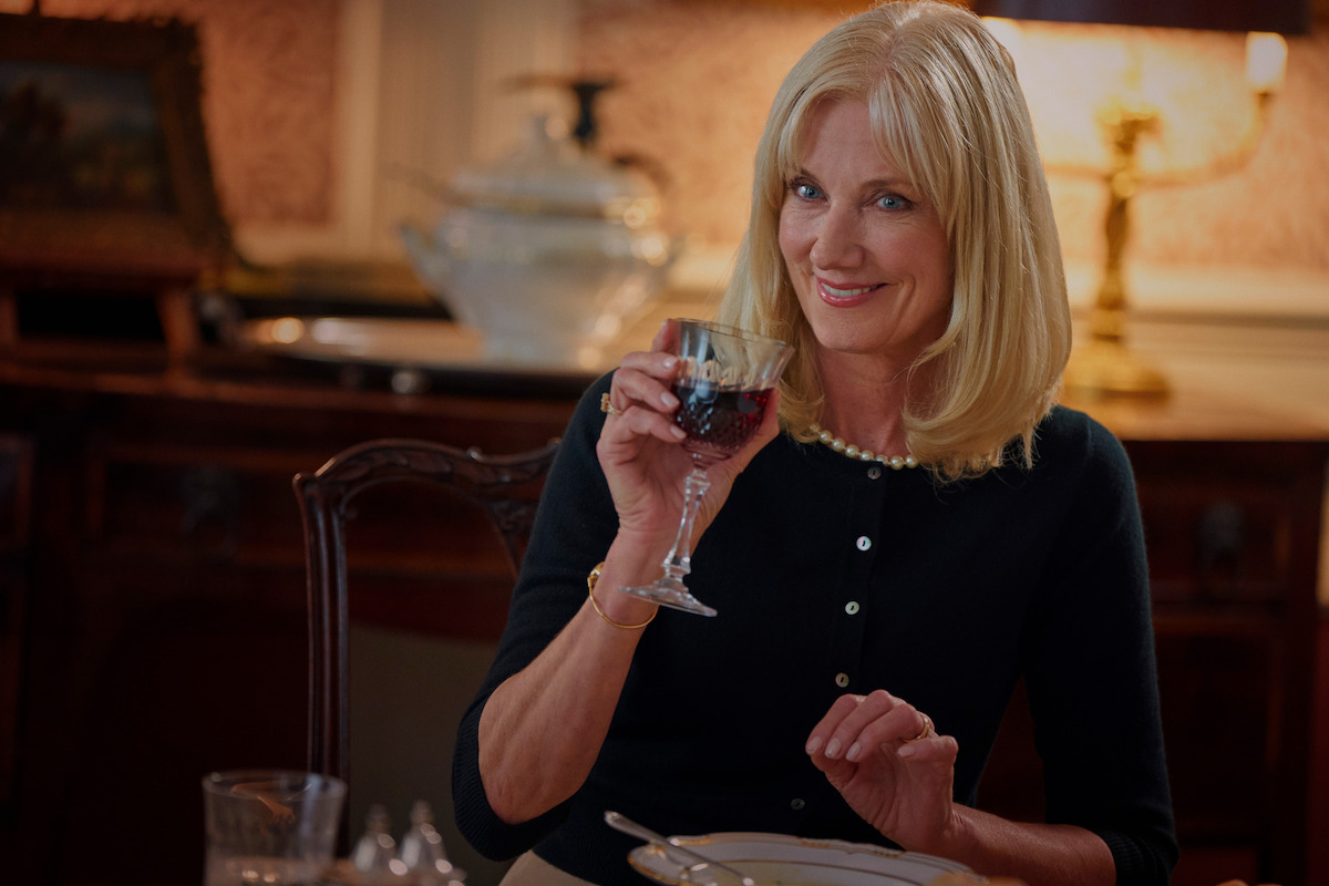 Joely Richardson as Helen in ‘One Day’