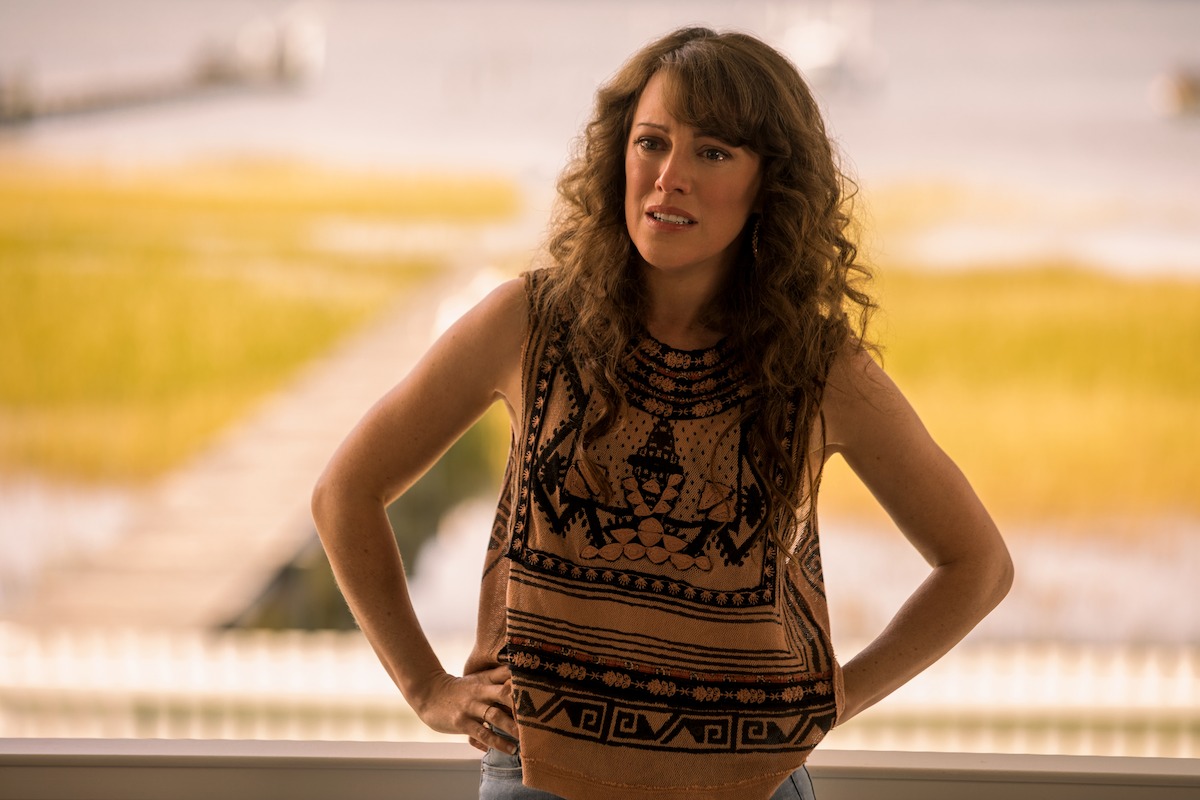 Samantha Soule as Anna Carrera.