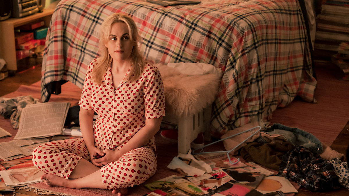 An Inside Look at the Fabulous Aughts Fashion in ‘Senior Year’