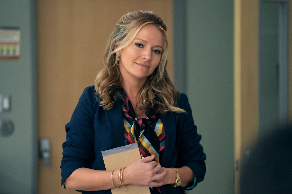 Becki Newton as Lorna Crane in ‘The Lincoln Lawyer’ Season 2