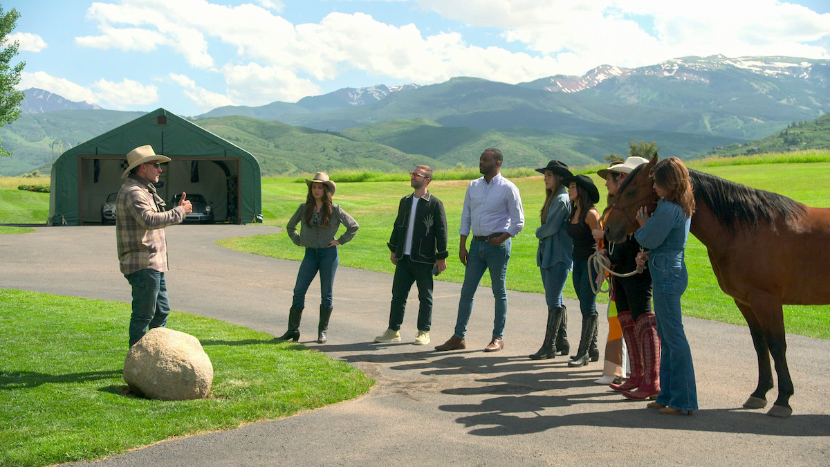 Mauricio Umansky speaking to Alexia Umansky, Joey Ben-Zvi, Brandon Graves, Sophia Umansky, Farrah Brittany, and Melissa Platt.