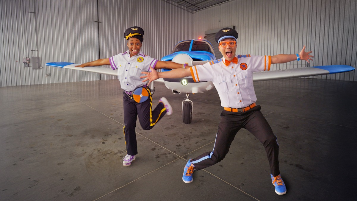 Blippi's Job Show (L to R) J. Kaitlin Becker as Meekah and Clayton Grimm as Blippi in Blippi's Job Show. Cr. COURTESY OF NETFLIX © 2025