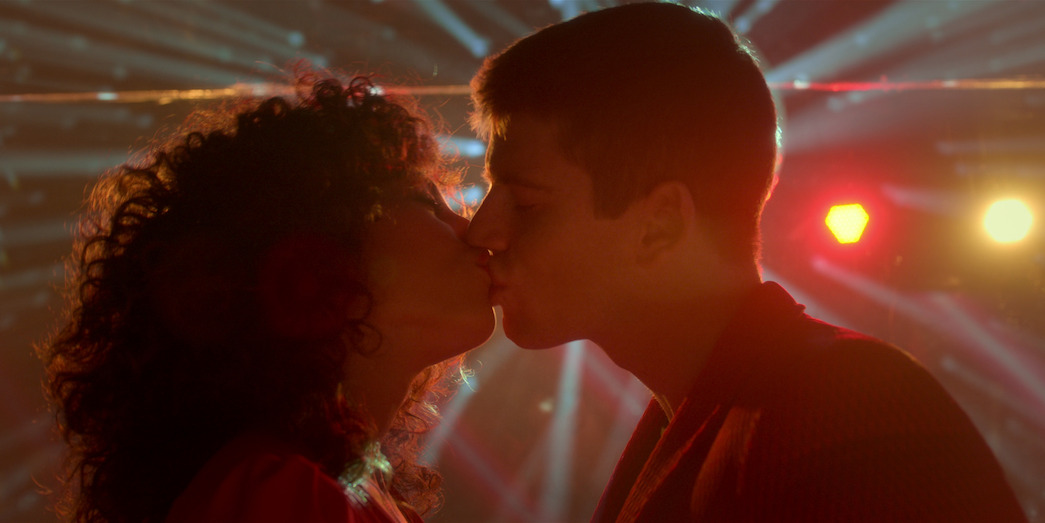 Nadia and Guzmán, 'Elite'