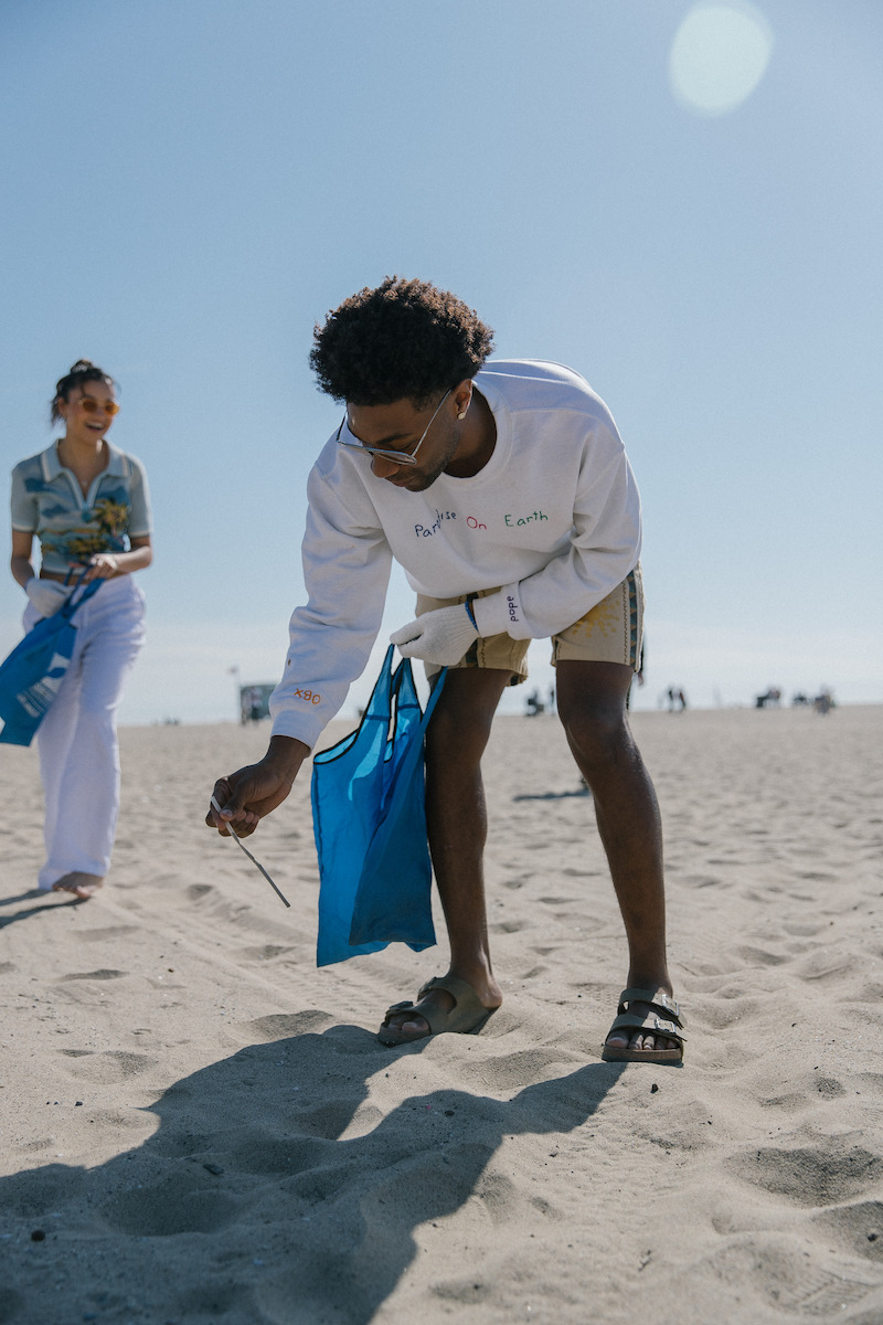 Poguelandia beach cleanup