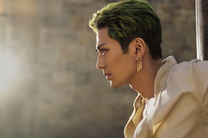 Mackenyu Arata as Roronoa Zoro in One Piece Season 1.