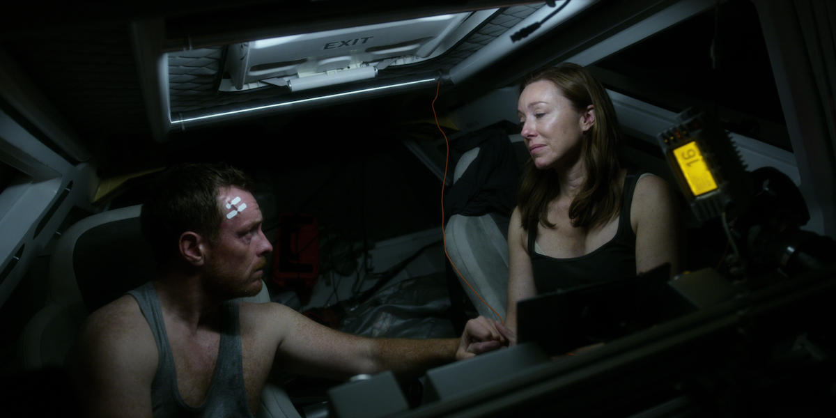 ‘Lost in Space’ Stars Pick Their Favorite Near-Death Scene