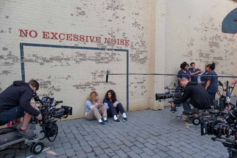 (L to R) Natasha Lyonne as Nicki, Laura Gomez as Blanca Flores on the set of Orange Is The New Black Season 6. 