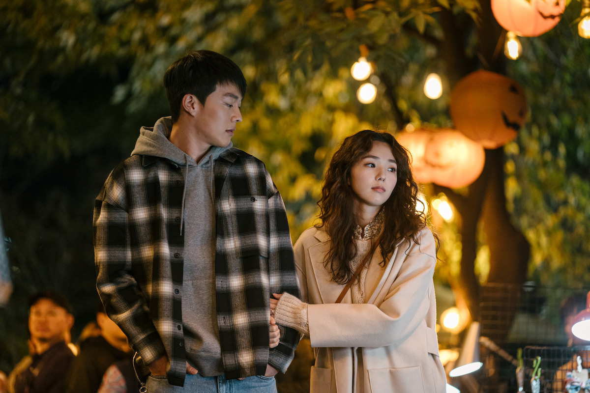 Sex Sleeping Korean Video - 16 Best Korean Movies That Pair Perfectly With Ramyeon - Netflix Tudum