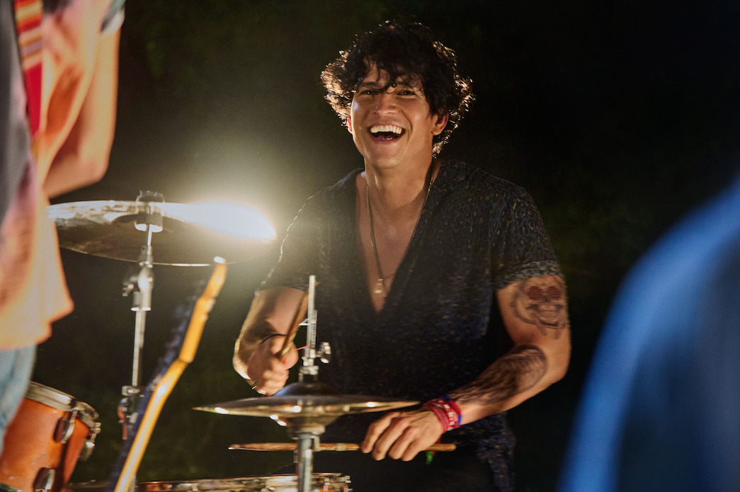 Look Both Ways Your Cast Guide To The Dramedy That Asks What If Netflix Tudum