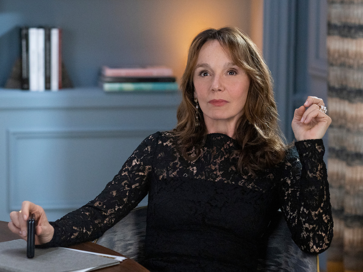 Inline 1: Philippine Leroy-Beaulieu Predicted Those Big ‘Emily in Paris’ Twists