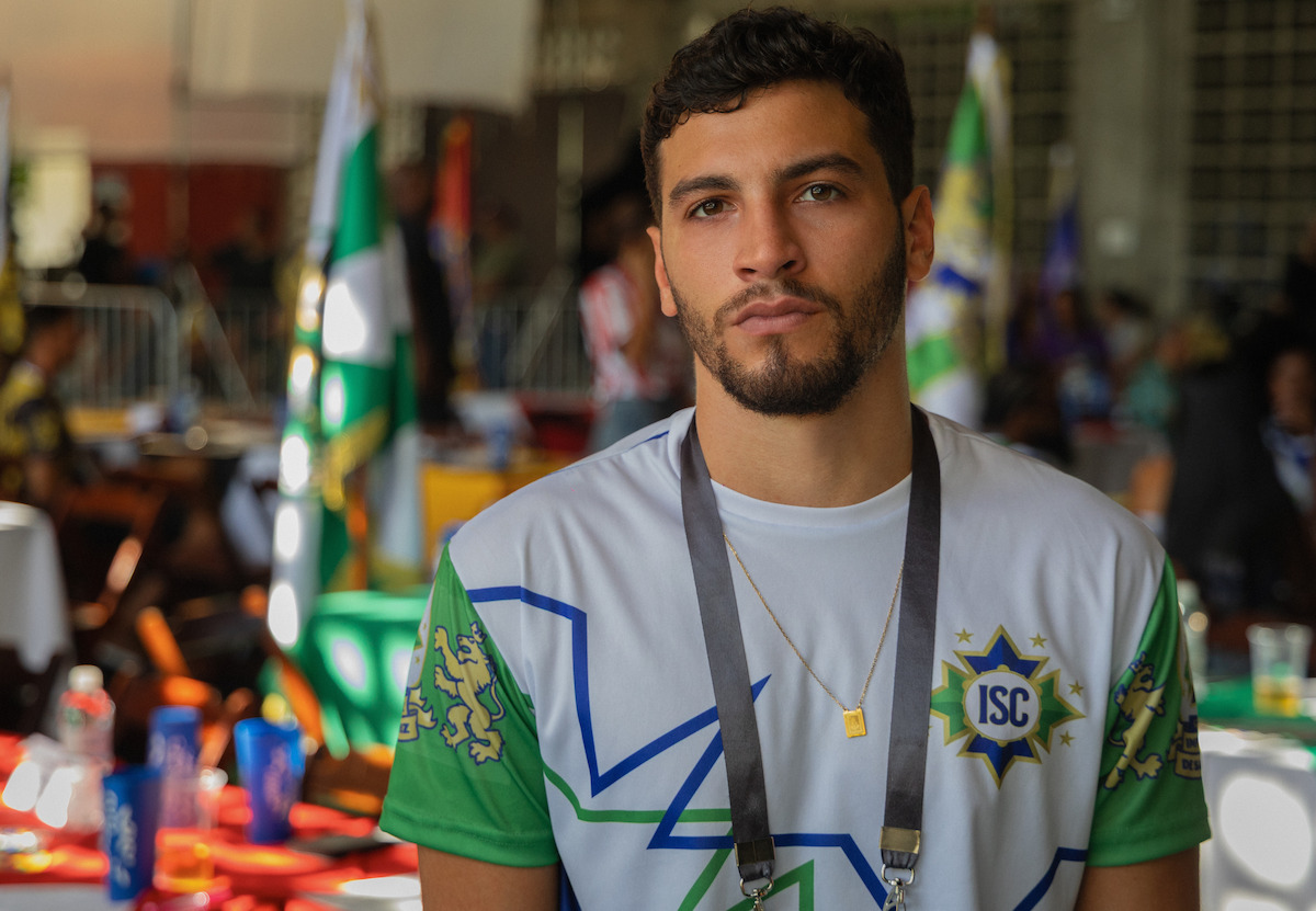 Henrique Barreira em cena pela série “Donos do Jogo”