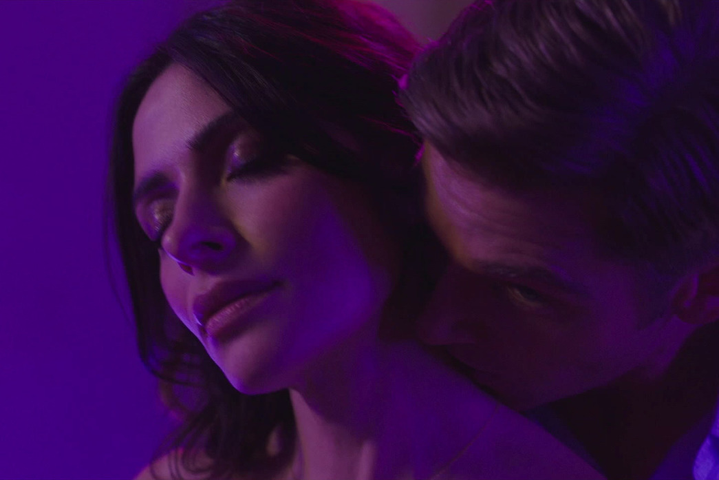 Forced To Sex Romance With Strangers Sex Videos - Have a Sex-Positive New Year with Netflix Original Programming - Netflix  Tudum