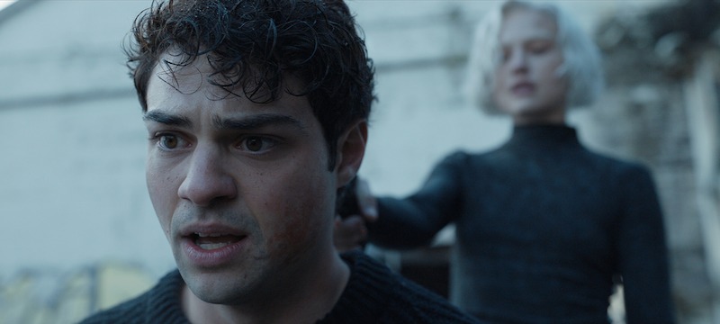 Noah Centineo as Owen Hendricks and Maddie Hasson as Nichka Lashin in Season 2 of ‘The Recruit’