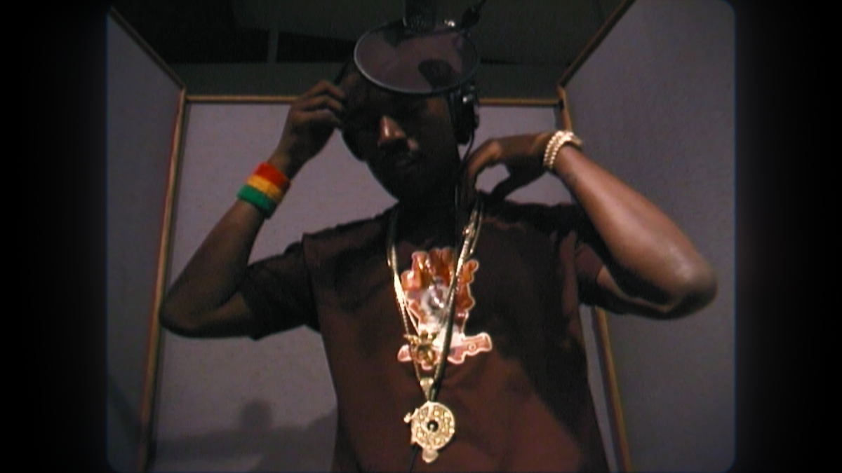 Kanye West. #00s #kanyewest  Kanye fashion, Kanye west, Groovy