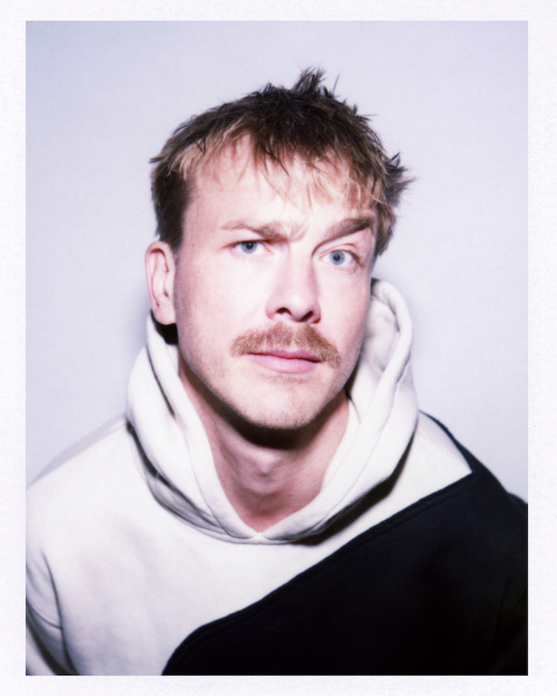 All Quiet on the Western Front, Albrecht Schuch