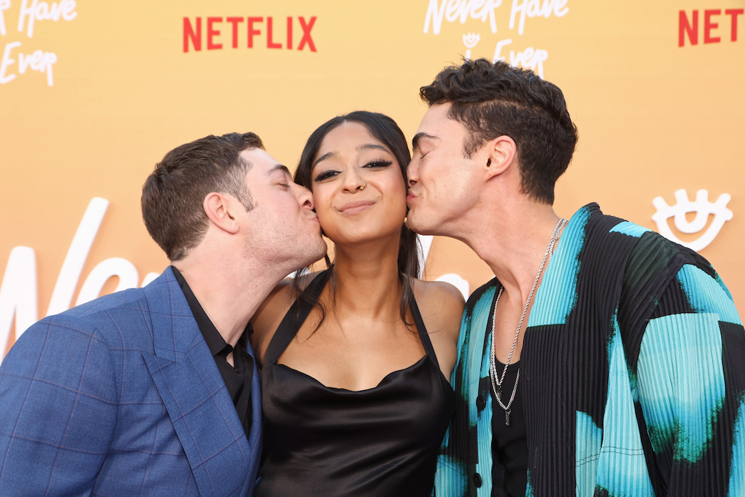 ‘Never Have I Ever’ Cast Celebrate Season 3 Premiere Netflix Tudum