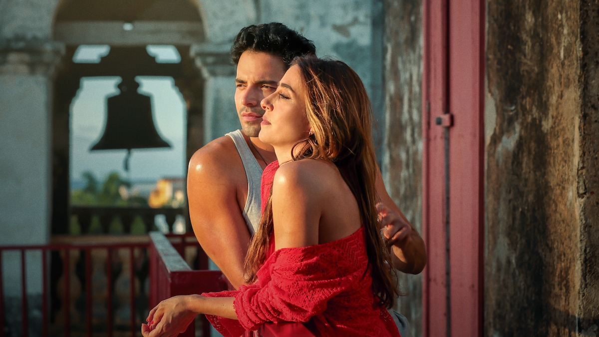 Verónica Orozco as Alicia and Sebastián Carvajal as Pablo in ‘Just Alice.’