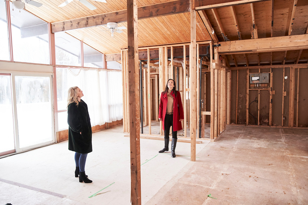 12 Of The Best Interior Design Shows Netflix Tudum 12-of-the-best-interior-design-shows-netflix-tudum