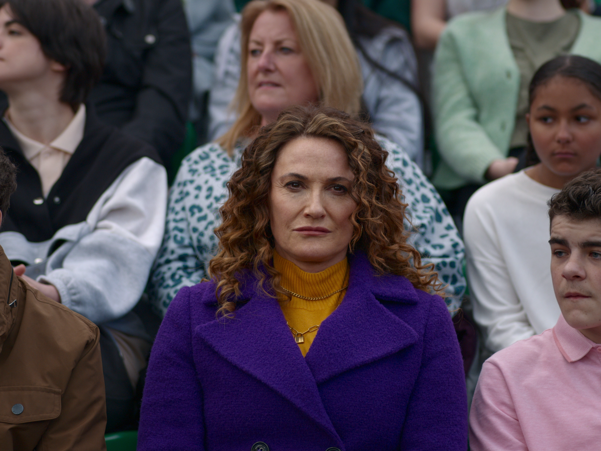 Sarah Parish Everyone You Need to Know from the Thrilling ‘Stay Close’ TV Show and Book 