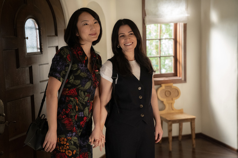 Poppy Liu as Sarah and Abbi Jacobson as Leslie in Season 1 of ‘No Good Deed’