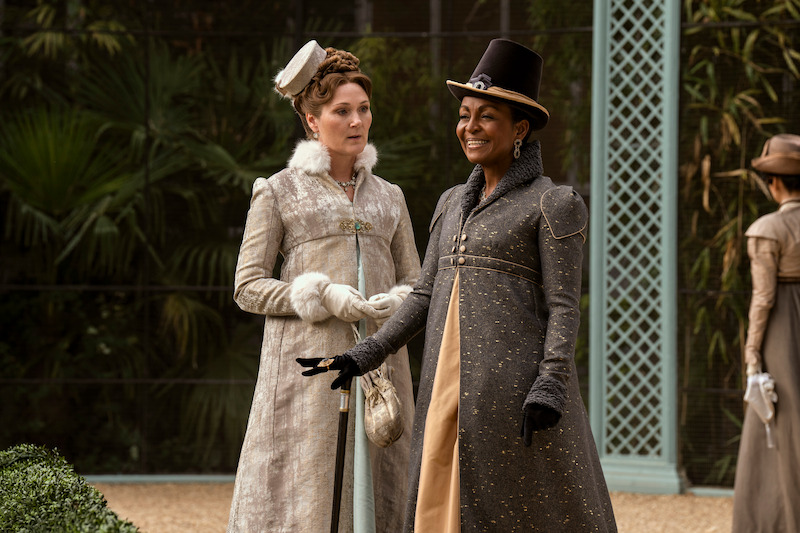 Ruth Gemmell as Violet Bridgerton and Adjoa Andoh as Lady Agatha Danbury.