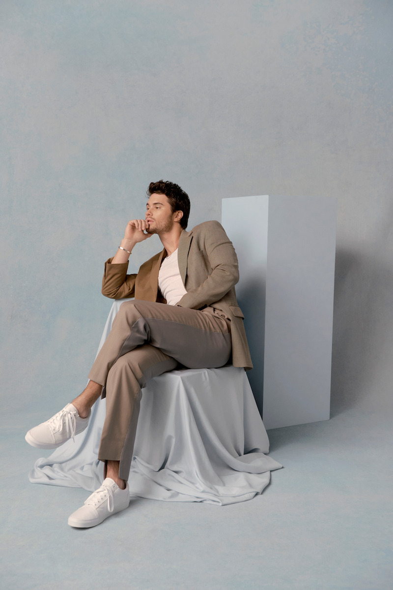 Chase Stokes Outer Banks Season 3 Cast Photo Shoot.