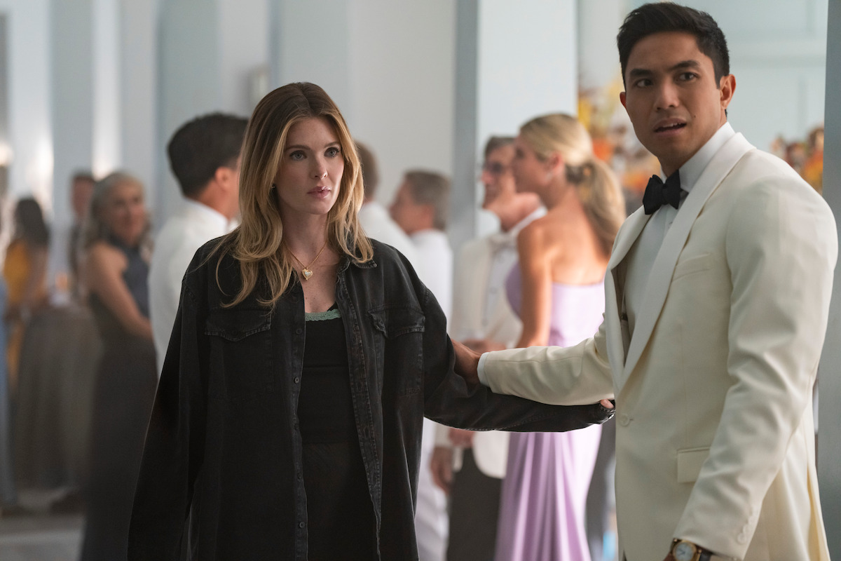 Meghann Fahy as Devon, Trevor Salter as Jordan in ‘Sirens.’