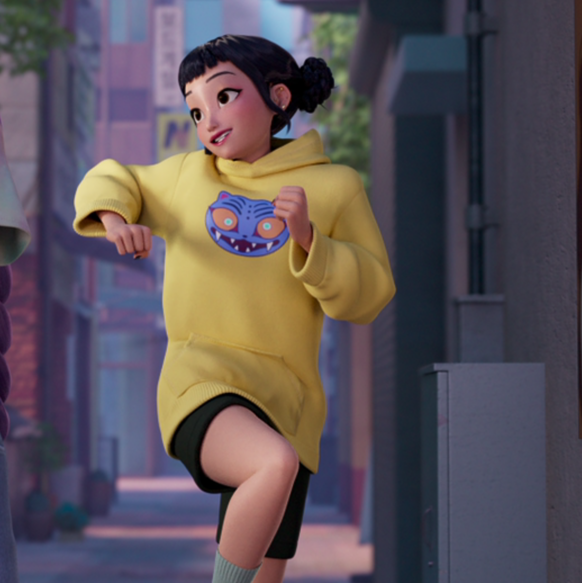 Zoey wearing a yellow Derpy tiger hoodie in ‘Kpop Demon Hunters.’