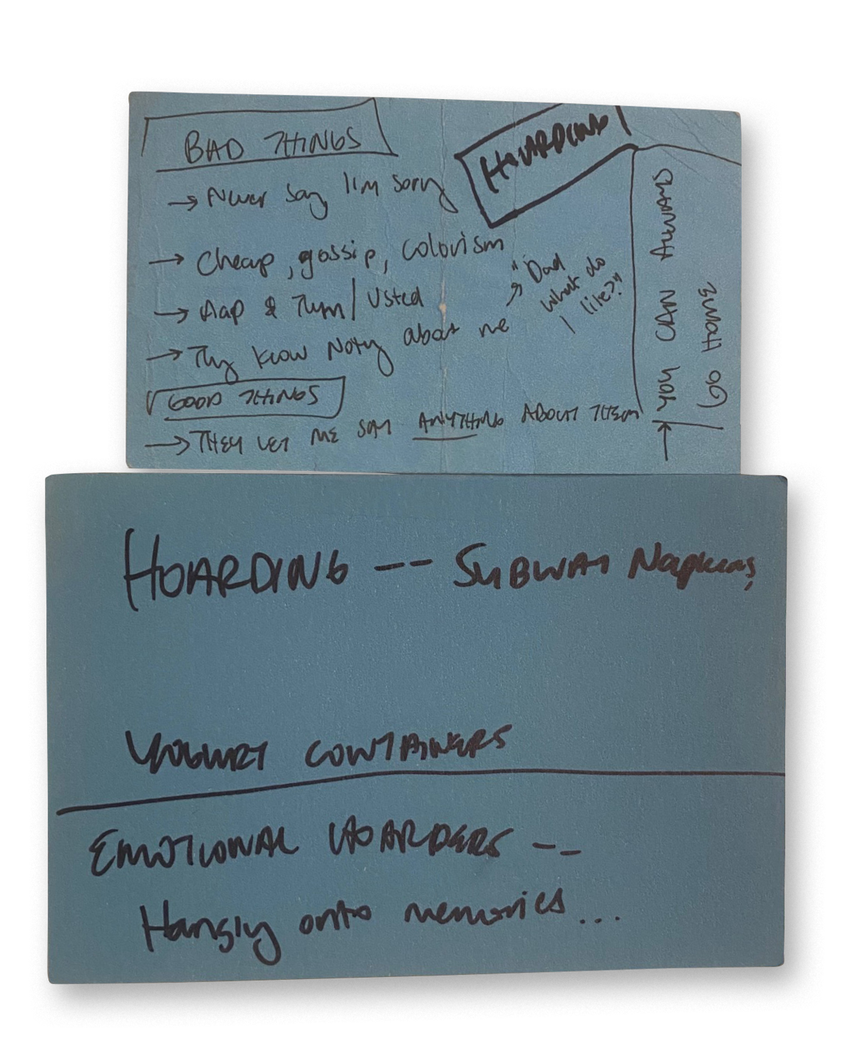 Minhaj’s “parents and hoarding” handwritten notes on blue index cards.