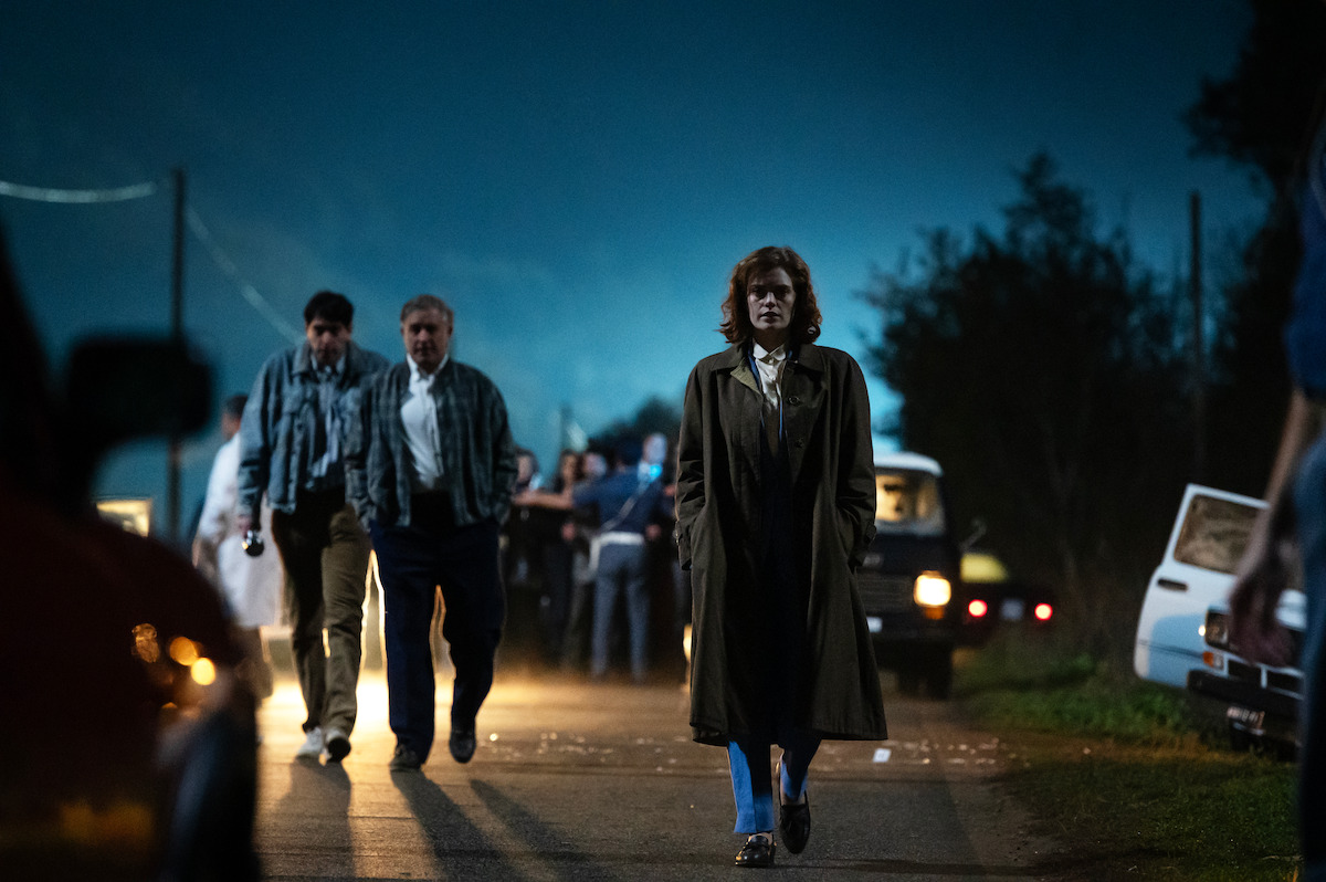 Liliana Bottone as ADA Silvia Della Monica taking charge of a crime scene in ‘The Monster of Florence.’